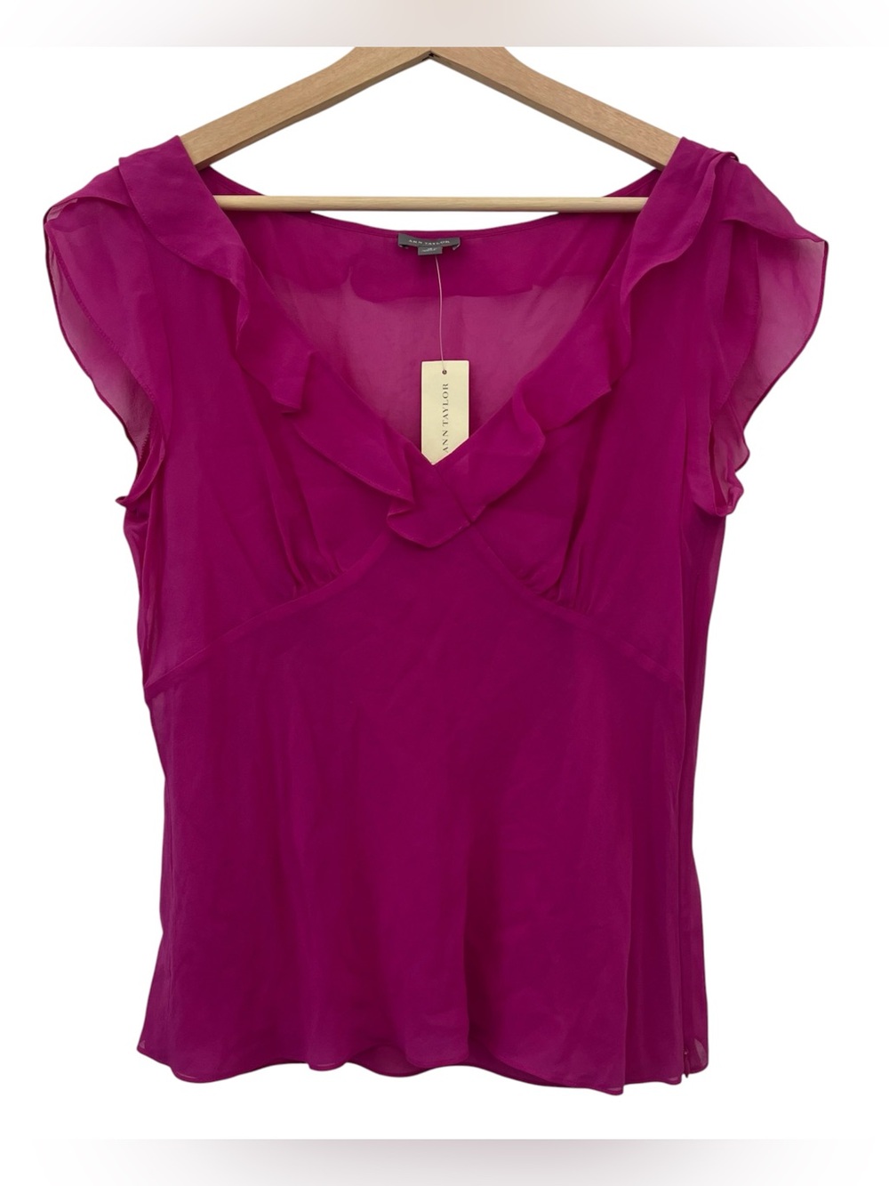 NWT Ann Taylor fuchsia pink short sleeve silk ruffled blouse size 10